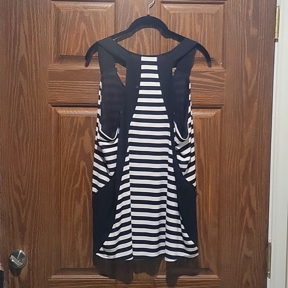 Worthington Tank Top Black and White Striped Size XL - Picture 2 of 7